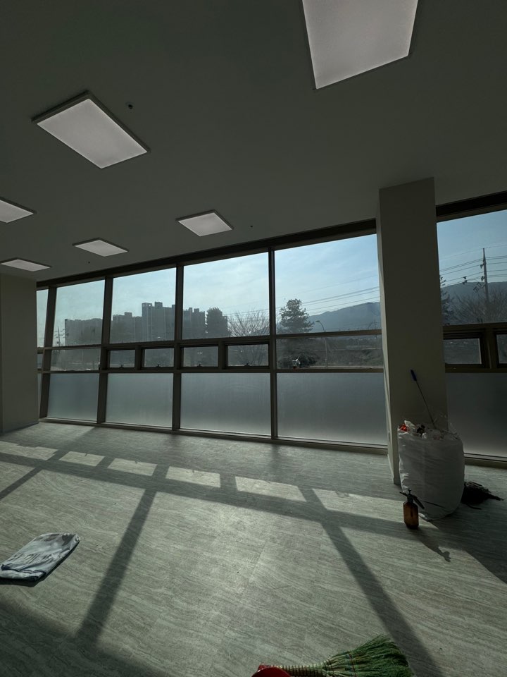 /user/d/designraum/editor/2504/ffad8e054ba3709d6728425bd3823cc7_1743658546_8232.jpg 이미지크게보기